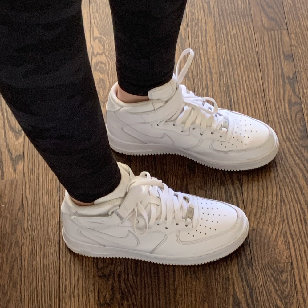 White Air Force One Mids